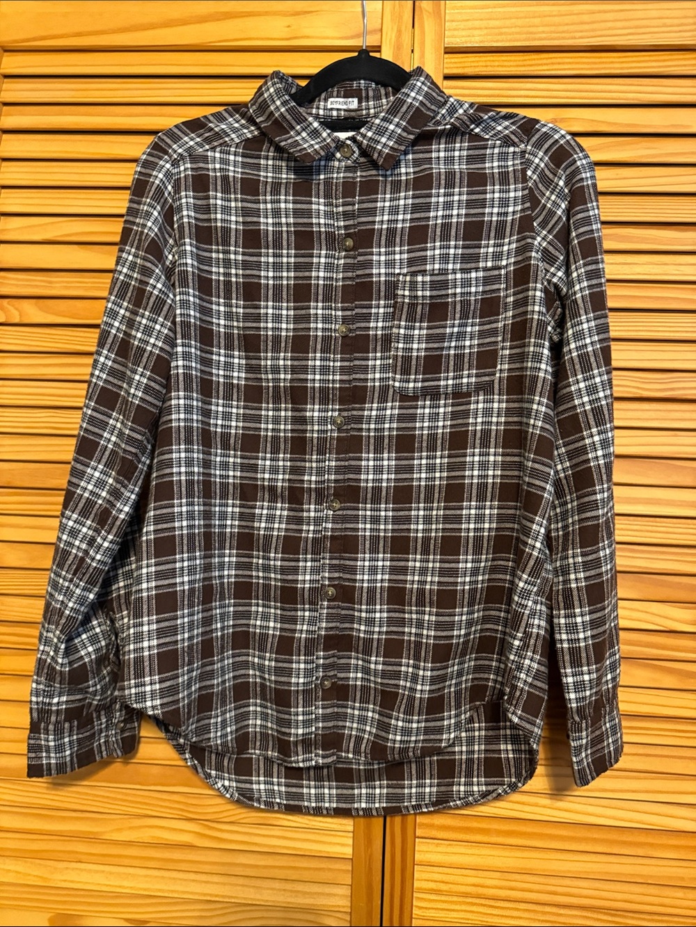 Hollister Brown & White Plaid Long-Sleeve Button-Down Shirt